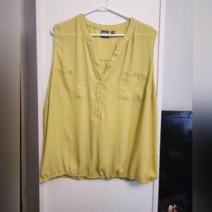 Womens sleeveless dress top